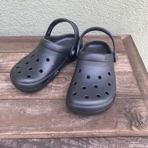 Black Crocs